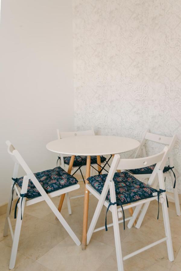 O&L Lumbreras: Bright Duplex With Private Terrace Apartment Sevilla Bagian luar foto