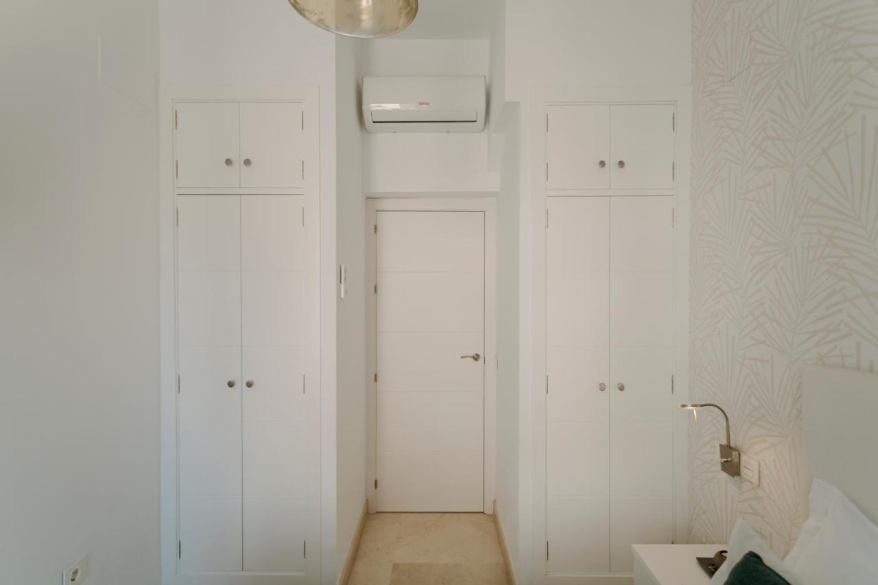 O&L Lumbreras: Bright Duplex With Private Terrace Apartment Sevilla Bagian luar foto